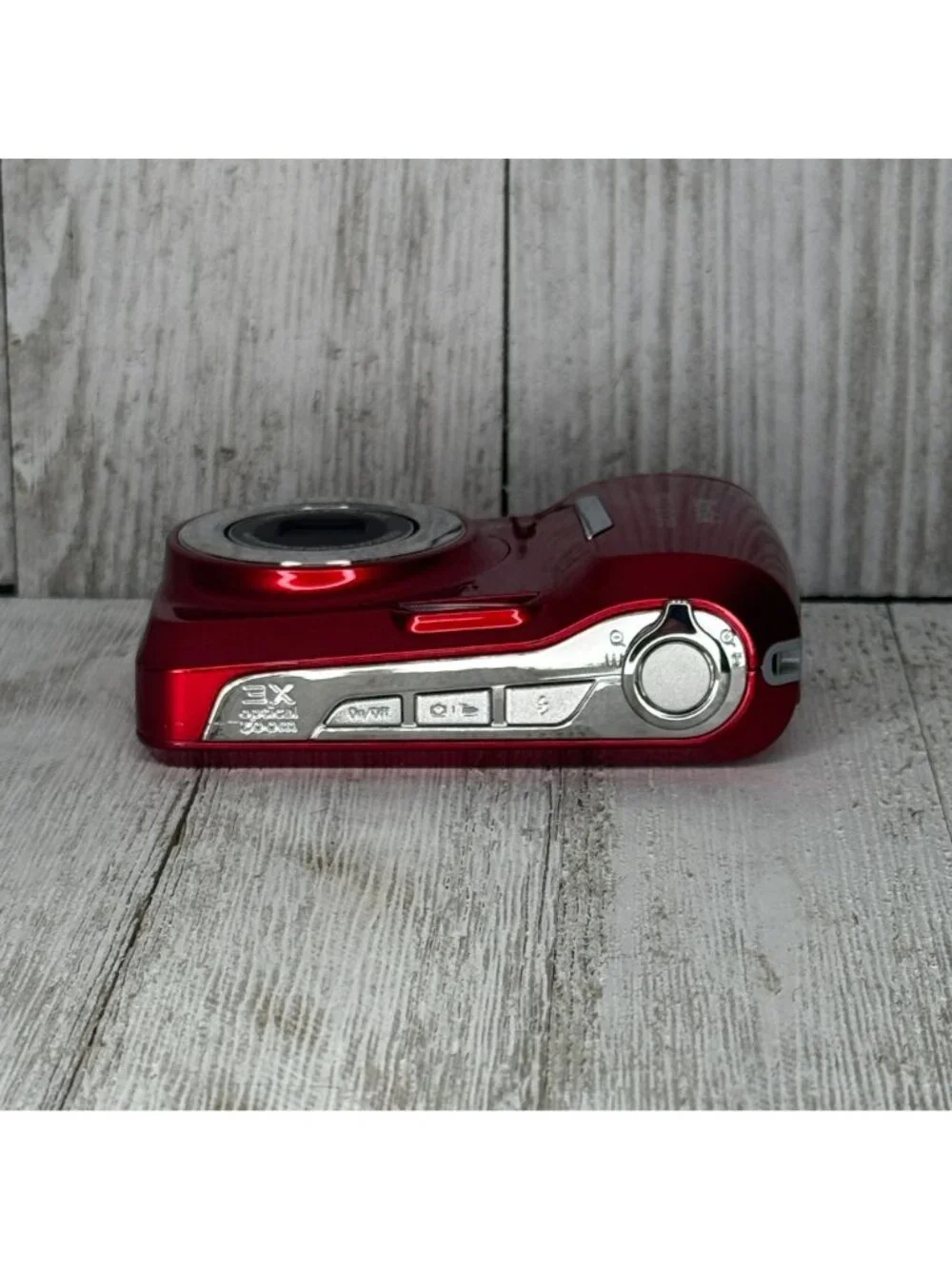 Vintage Kodak EasyShare C1530 Red 14MP Digital Camera with 3x Optical Zoom